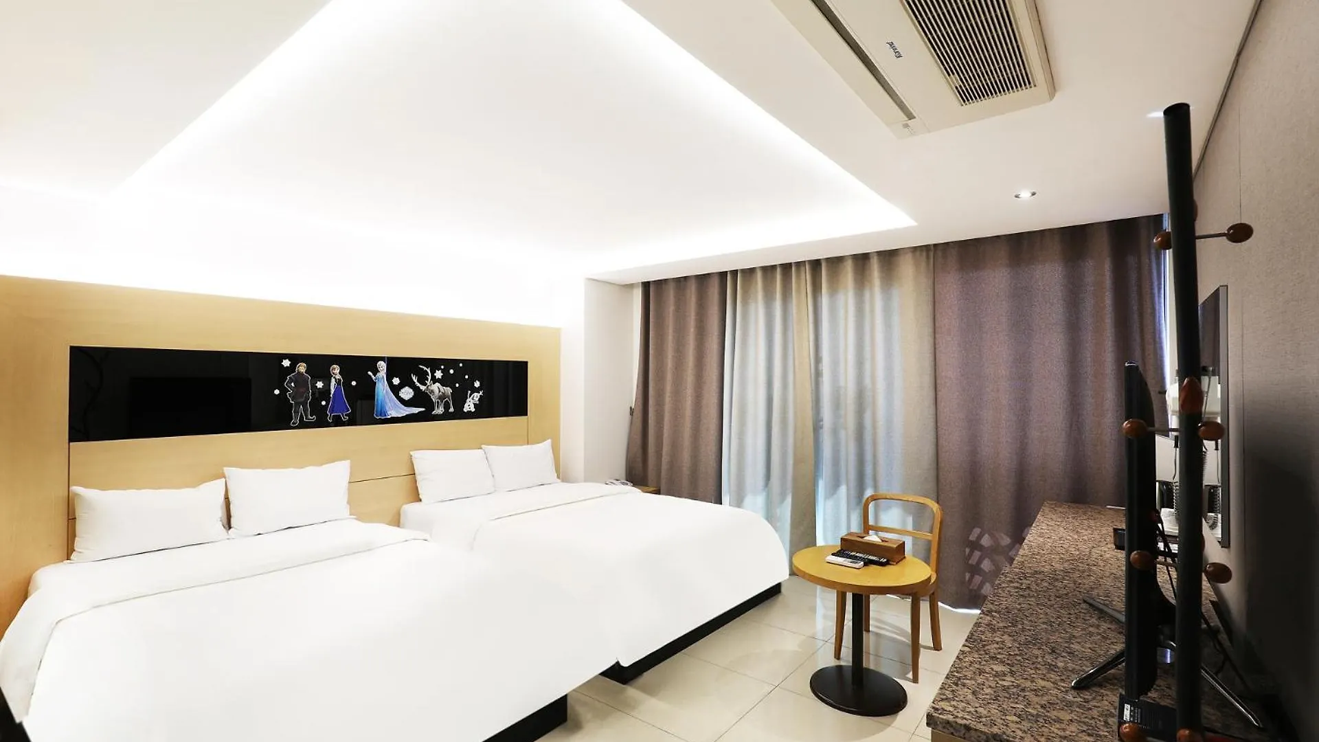 인천 월미도 두바이 관광 호텔 Hotel